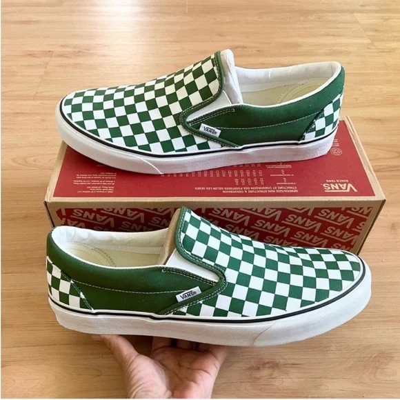 Vans Classic Slip-On Checkerboard
Shoe Mens 13.0 US - Picture 1 of 12